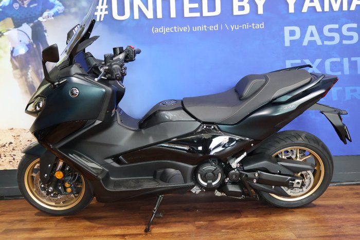2023 Yamaha TMAX 560 TECH MAX GREY