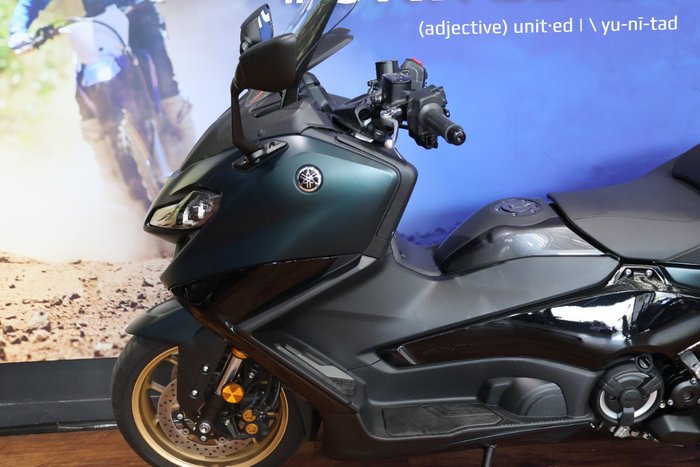 2023 Yamaha TMAX 560 TECH MAX GREY