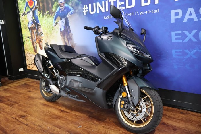 2023 Yamaha TMAX 560 TECH MAX GREY