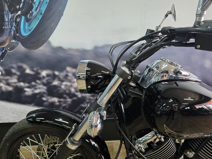 2018 Yamaha XVS650 V-STAR CUSTOM Black