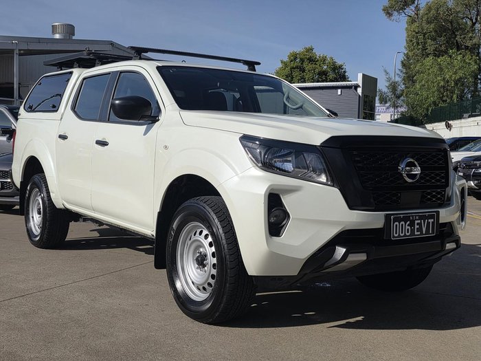2021 Nissan Navara SL