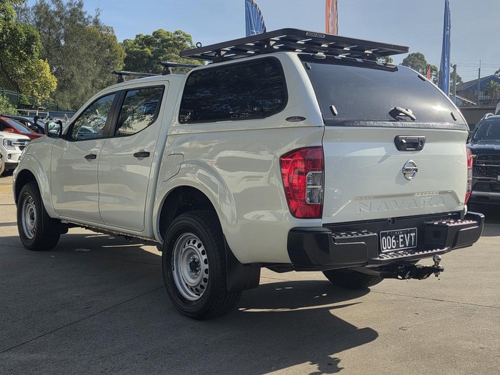 2021 Nissan Navara SL