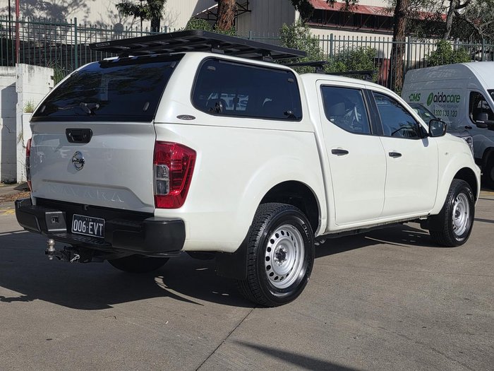 2021 Nissan Navara SL