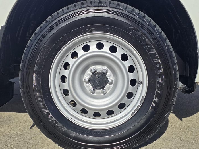 2021 Nissan Navara SL