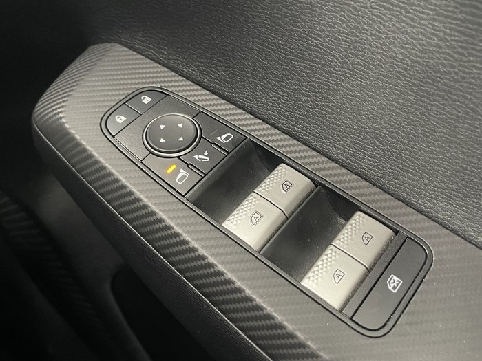 2022 Mitsubishi Outlander Exceed