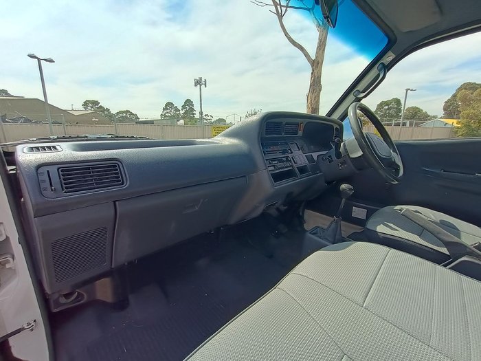2000 Toyota Hiace Commuter