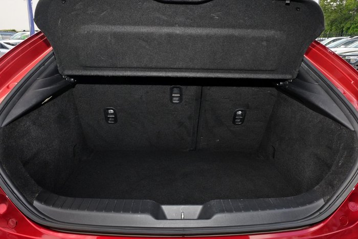 2019 Mazda 3 G20 Evolve