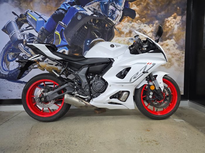 2023 Yamaha YZF-R7LA WHITE