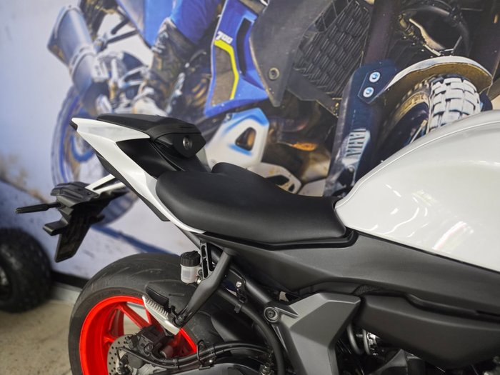 2023 Yamaha YZF-R7LA WHITE