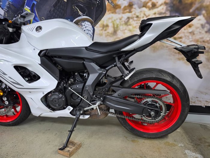 2023 Yamaha YZF-R7LA WHITE