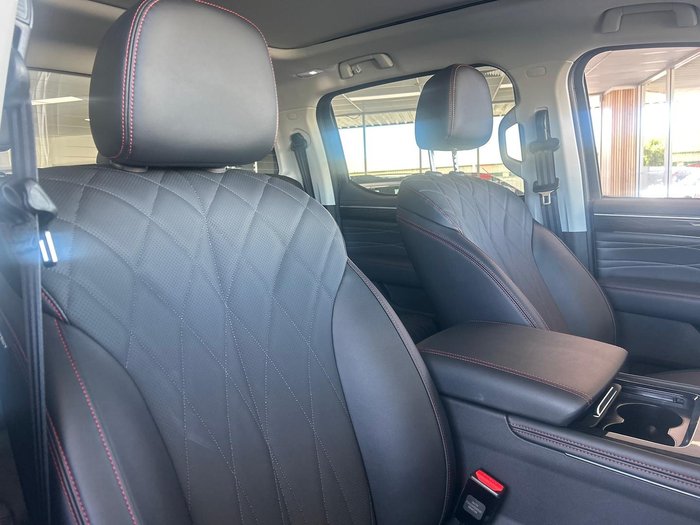 2025 Foton Tunland V9-S P4 MY25 4X4 Dual Range Phantom Black