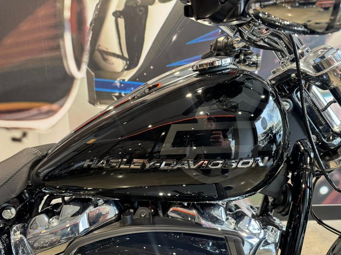 2025 Harley-Davidson Breakout 117 (FXBR) Softail Black