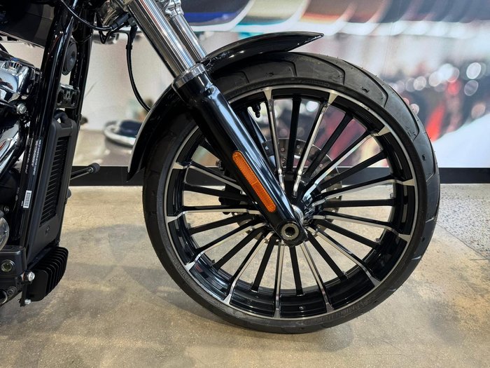 2025 Harley-Davidson Breakout 117 (FXBR) Softail Black