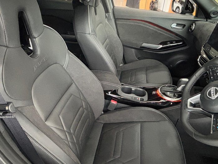 2025 Nissan JUKE Ti F16 MY25 Ceramic Grey 2-tone with Black roof