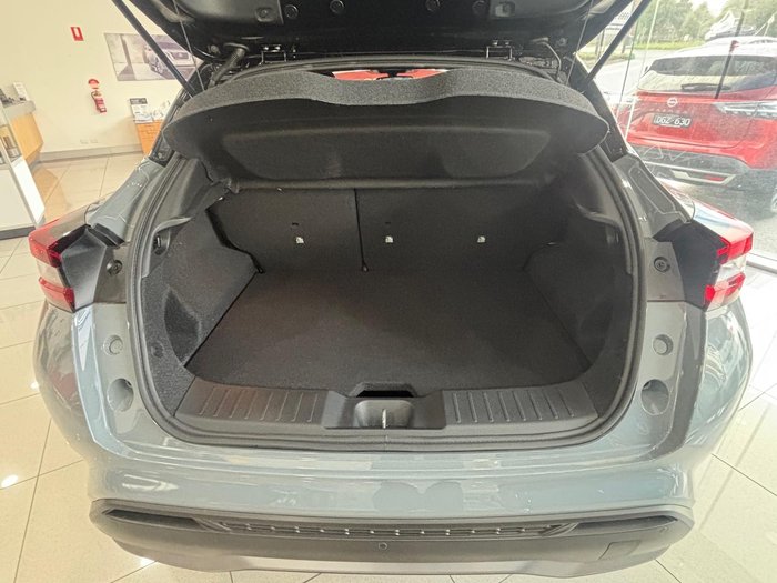 2025 Nissan JUKE Ti F16 MY25 Ceramic Grey 2-tone with Black roof
