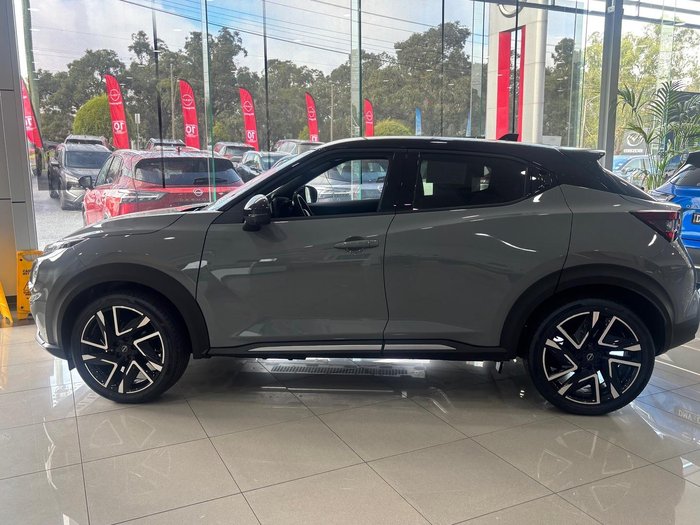 2025 Nissan JUKE Ti F16 MY25 Ceramic Grey 2-tone with Black roof