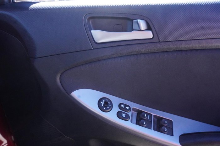 2019 Hyundai Accent Sport