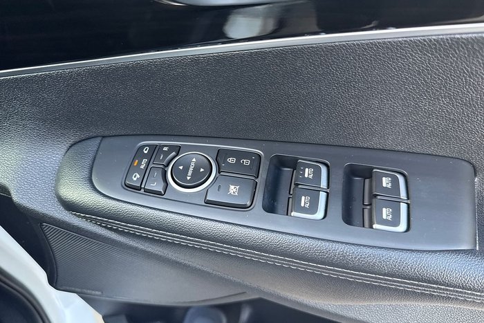 2018 Kia Sorento SLi UM MY19 AWD White