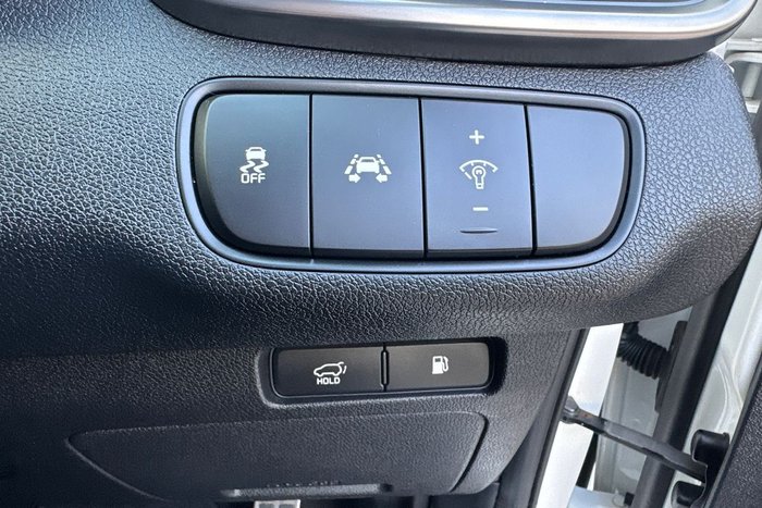 2018 Kia Sorento SLi UM MY19 AWD White