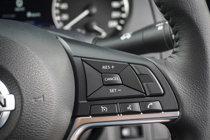 2025 Nissan Navara ST-X