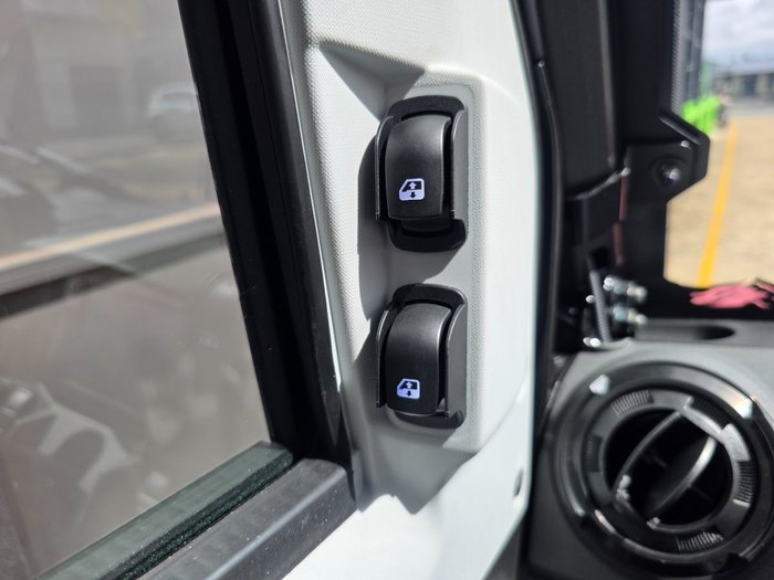 2025 Kawasaki RIDGE HVAC CREW RED