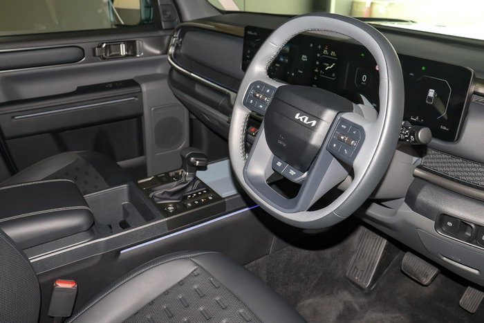 2025 Kia Tasman SX+