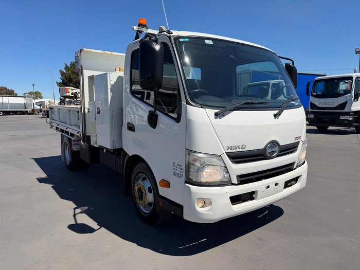 2014 Hino 300 Series