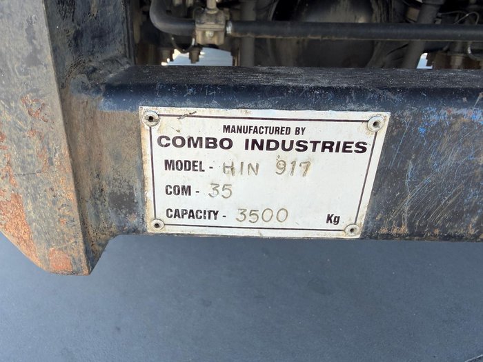 2014 Hino 300 Series 917 Medium