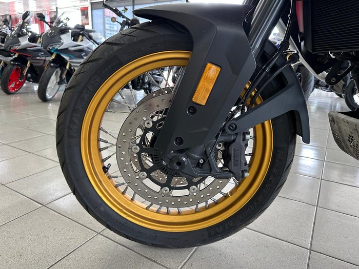 2022 CFMOTO 800MT Touring MT Blue