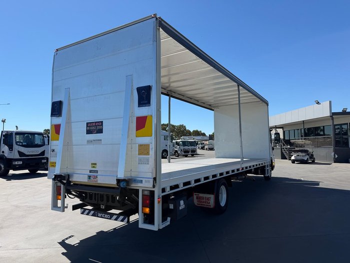 2015 Isuzu F Series FRR 500