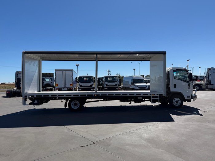 2015 Isuzu F Series FRR 500