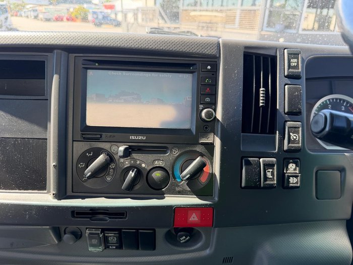 2015 Isuzu F Series FRR 500