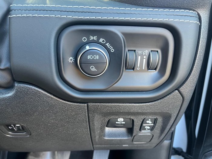 2026 RAM 1500 Laramie Sport Hurricane SO RamBox