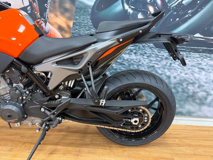 2024 Ktm 790 DUKE ORANGE