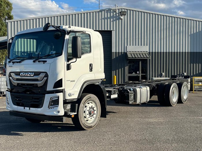 2025 Isuzu F Series