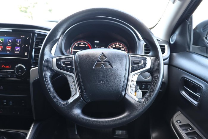 2022 Mitsubishi Triton GLX+