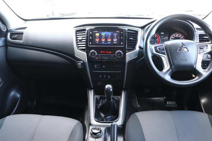 2022 Mitsubishi Triton GLX+