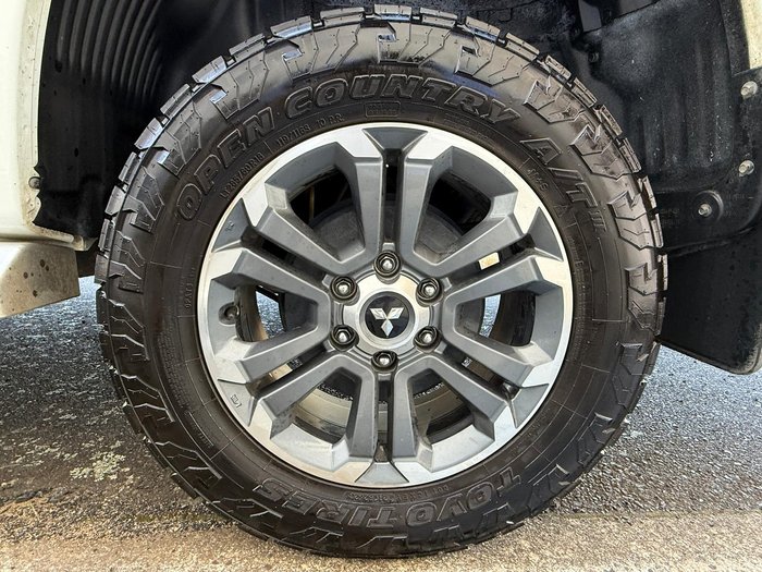 2021 Mitsubishi Triton GLS