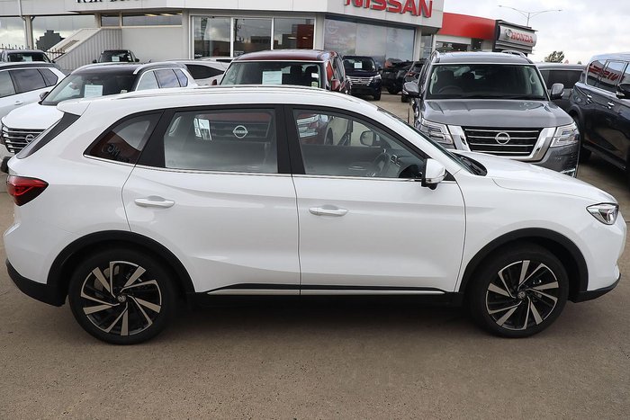 2025 MG ZS Essence Turbo