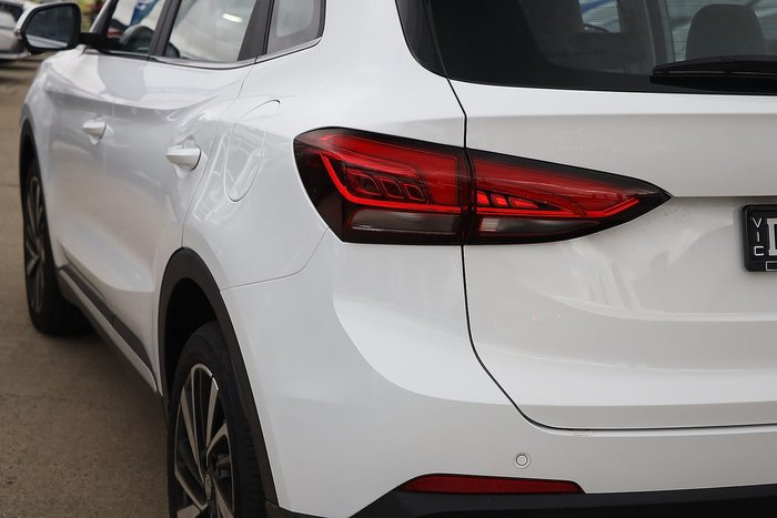 2025 MG ZS Essence Turbo