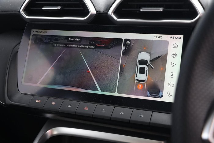 2025 MG ZS Essence Turbo