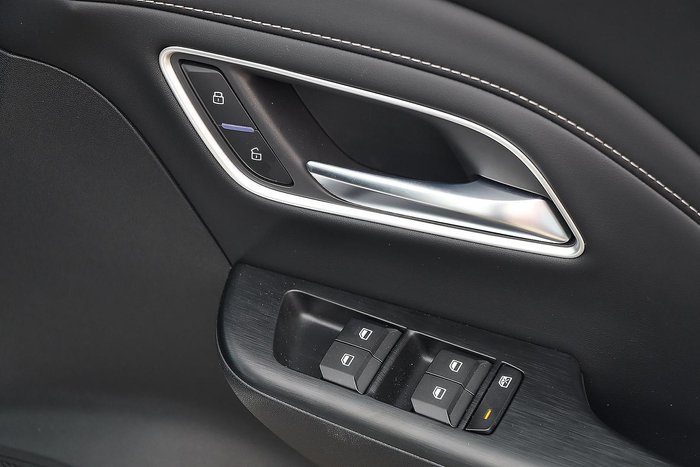 2025 MG ZS Essence Turbo