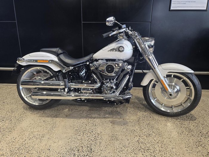 Harley-Davidson Fat Boy 117 (FLFB) Softail