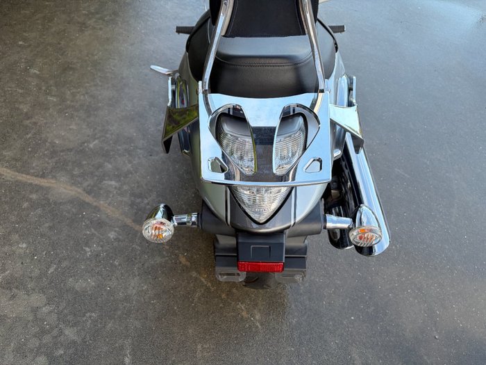 2013 Suzuki VZR 1800 BOULEVARD (M109R) Black
