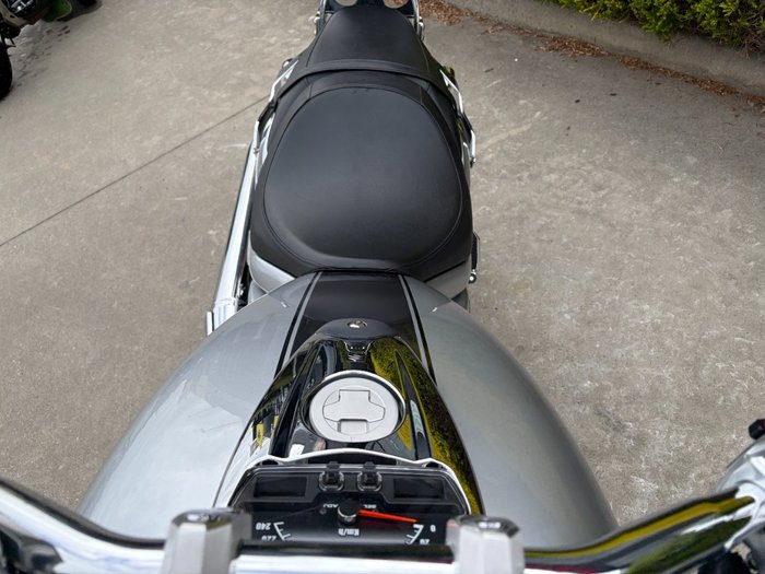 2013 Suzuki VZR 1800 BOULEVARD (M109R) Black