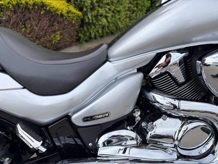 2013 Suzuki VZR 1800 BOULEVARD (M109R) Black