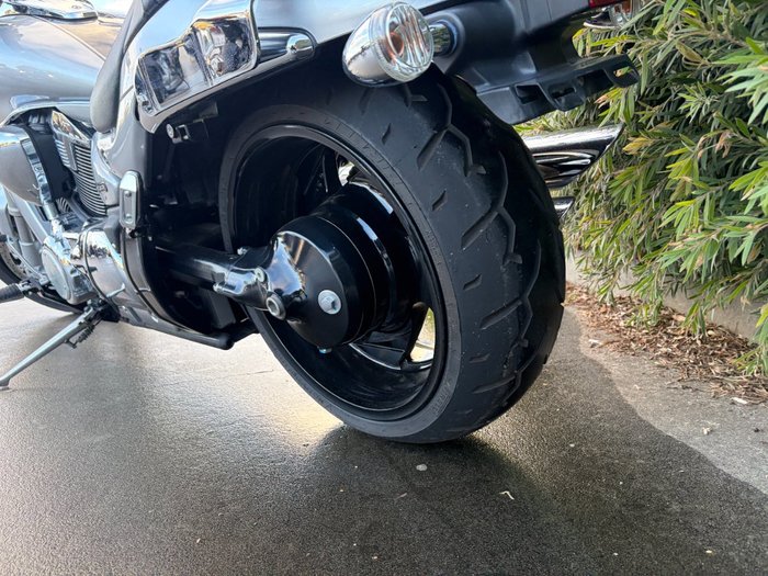 2013 Suzuki VZR 1800 BOULEVARD (M109R) Black