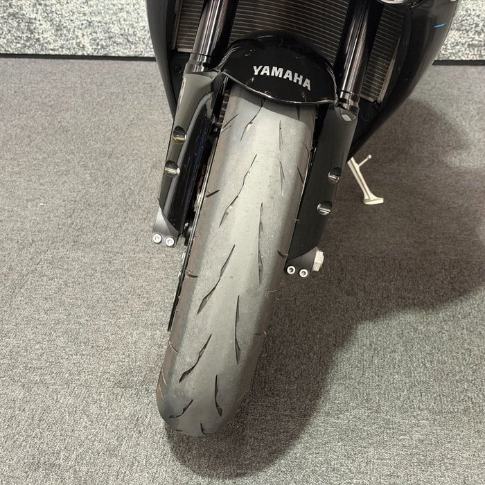 2023 Yamaha YZF-R1 Black