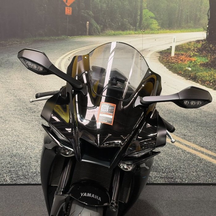 2023 Yamaha YZF-R1 Black