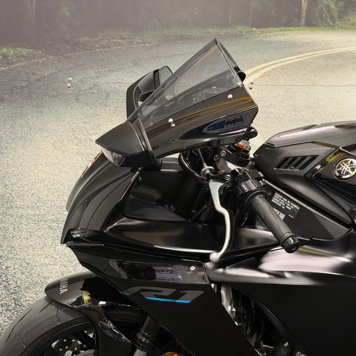 2023 Yamaha YZF-R1 Black